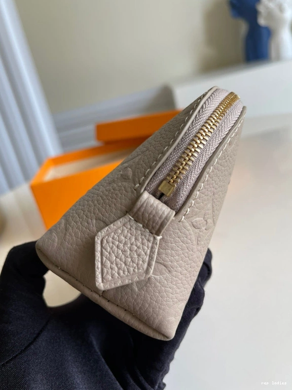 Cheap POUCH LOUIS VUITTON COSMETIC 0815